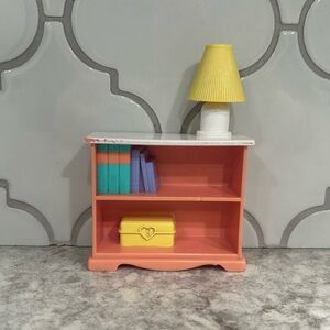 Fisher-Price Loving Family Dollhouse Pink Book Shelf Yellow Lamp Kids Bdrm 1995